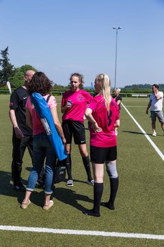 Bild 112 - B-Juniorinnen Pokalfinale SV Henstedt Ulzburg - SG Holstein Sued : 2:0
